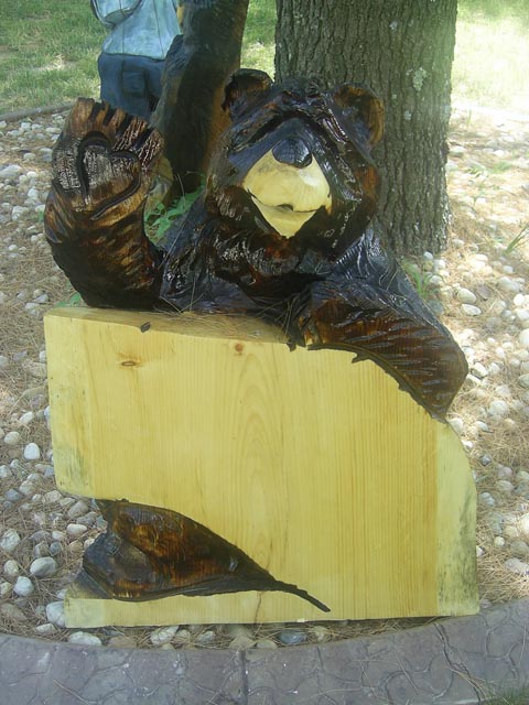 Bear Sign with Heart in Paw